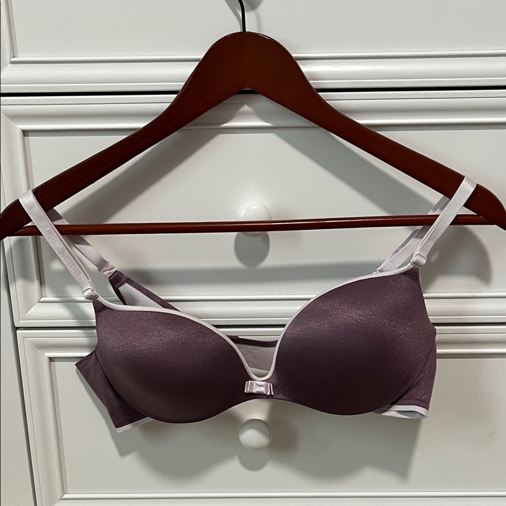Victoria’s Secret 36B Lined Demi bra.